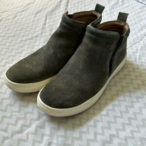 Women’s Sofft Slip On Sneakers